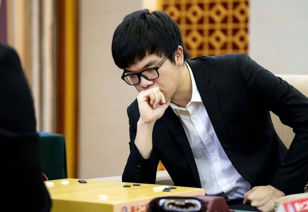 柯洁痛失世界棋王赛冠军 柯洁痛失世界棋王赛冠军后哭成泪人